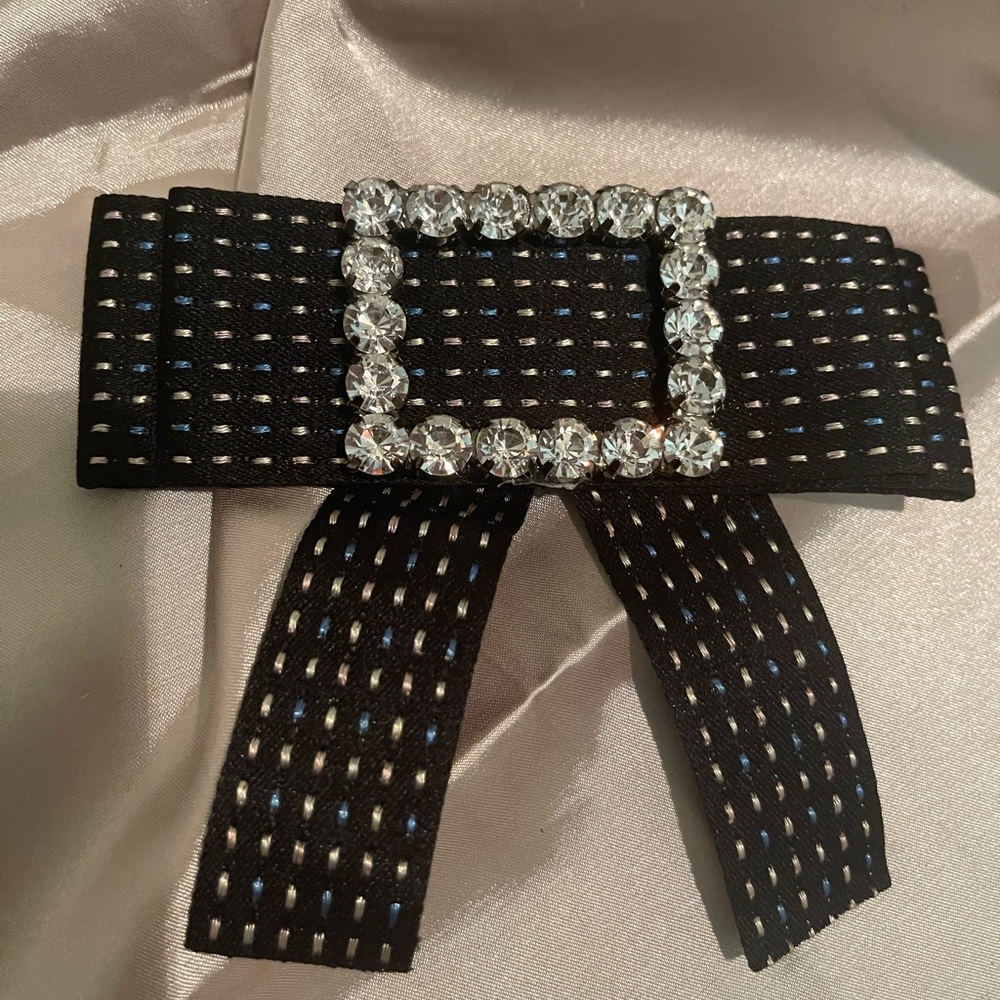 Handmade Elegant Pins - New - Picture 8 of 15